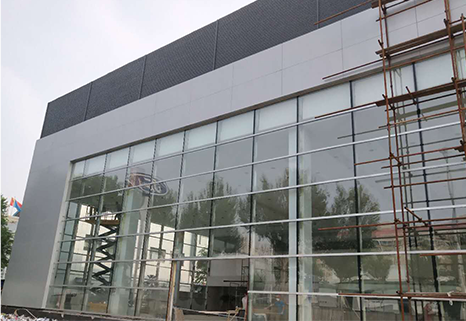 哈尔滨福特4S店玻璃幕墙&铝板外墙工程